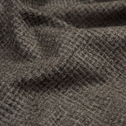 Quartz Checkered Polyester Chenille Detail