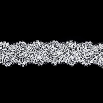 White Floral Corded Lace with Scalloped Eyelash Edges - 4.5