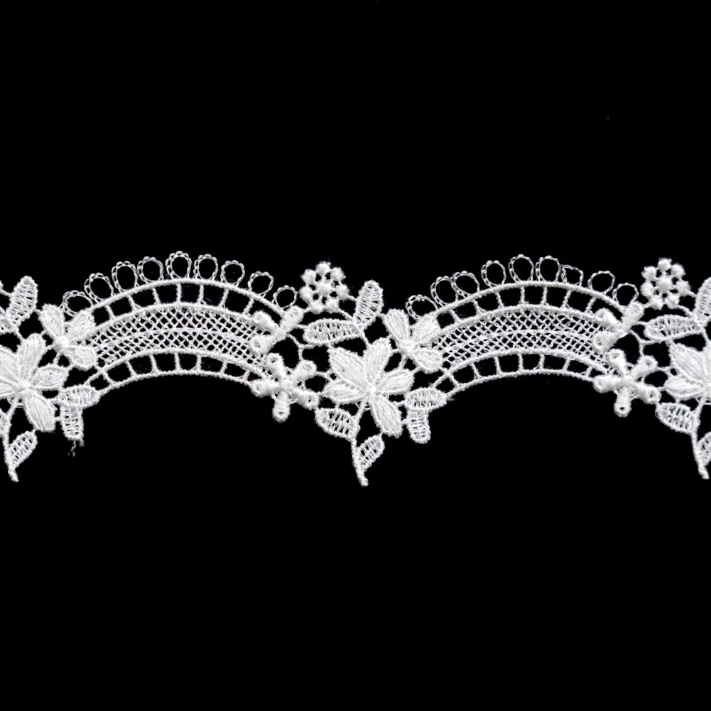 Fancy Ivory Floral Scalloped Venise Lace Trim - 1.5 - Detail