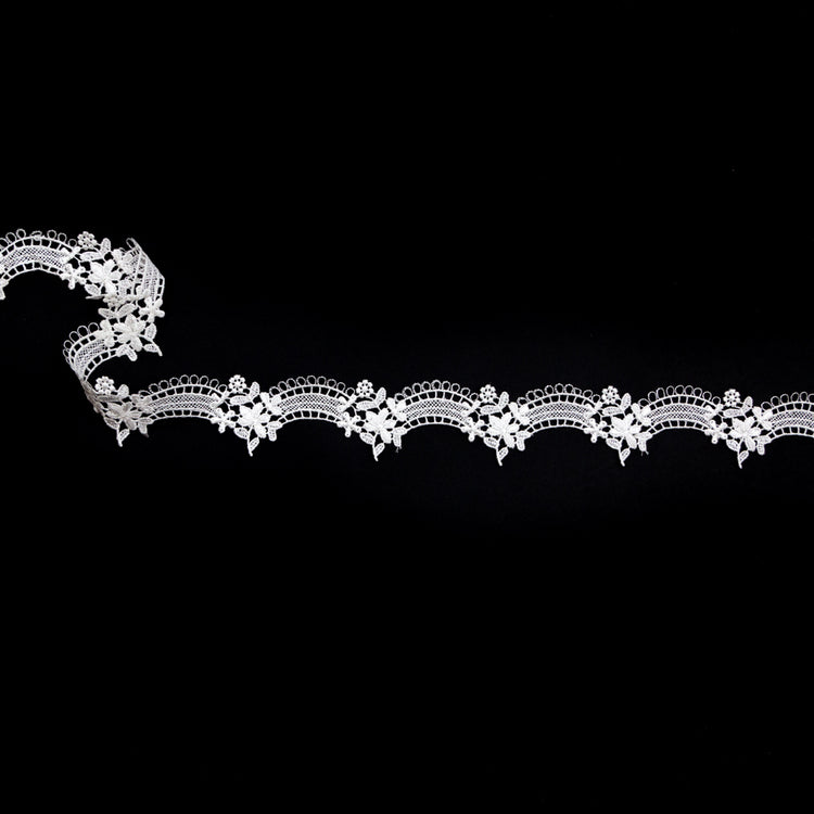 template--25130090922057__main-Fancy Ivory Floral Scalloped Venise Lace Trim - 1.5