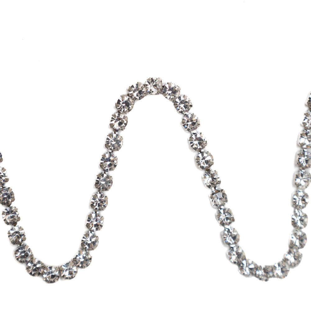 Italian Crystal and Silver Rhinestone Trim - SS16/4MM Detail