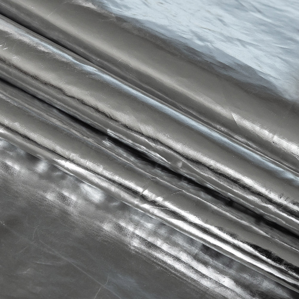 Mood Exclusive Metallic Silver Glossy Tyvek - Detail