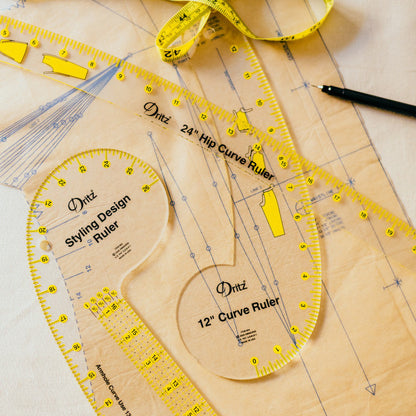 Dritz Styling Design Ruler with Illustrations