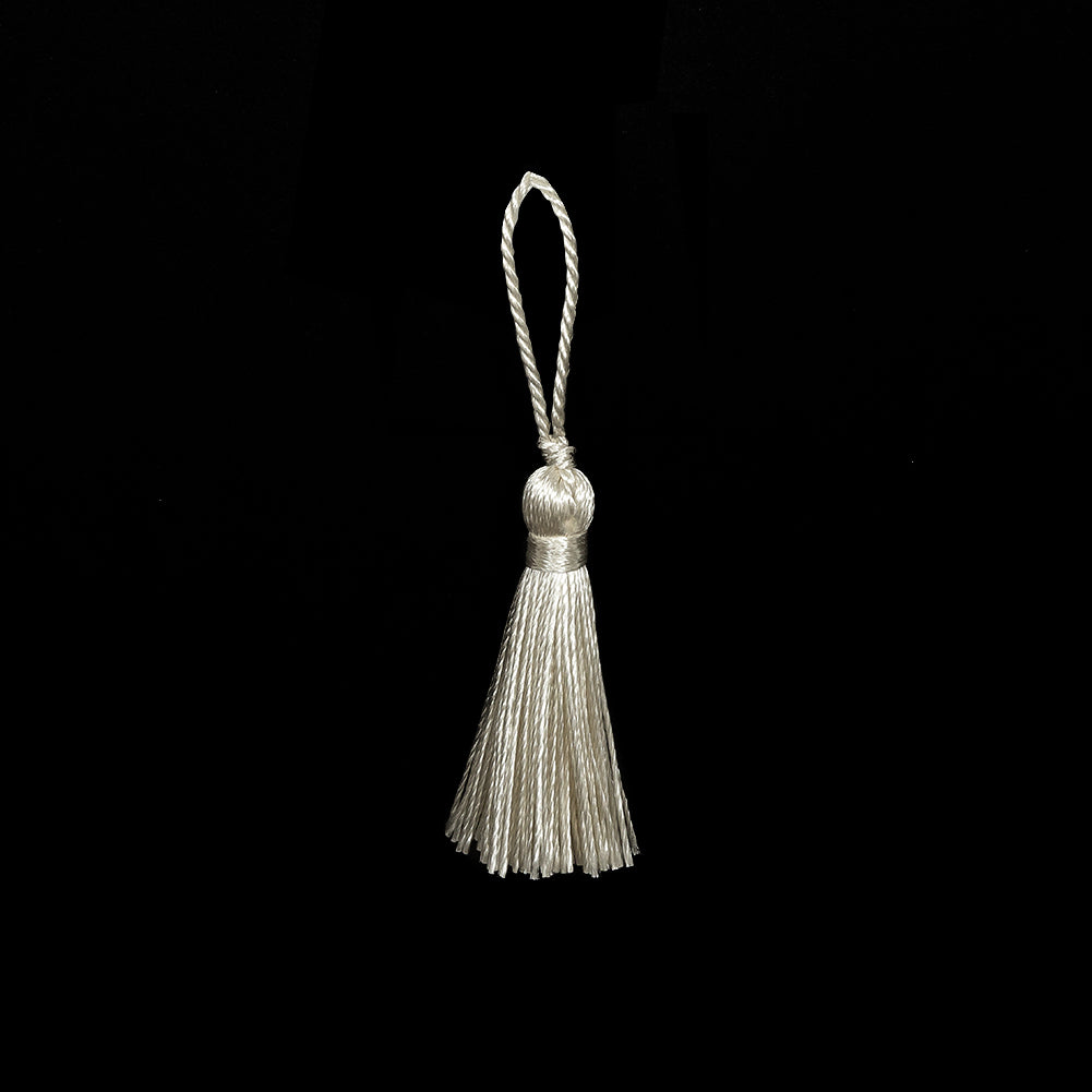 2 Ivory Basic Tassel