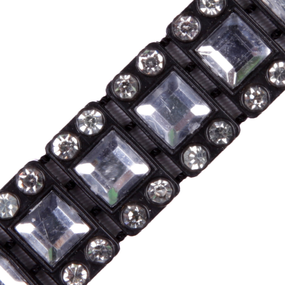 Black/Crystal Plastic &amp; Glass - Detail