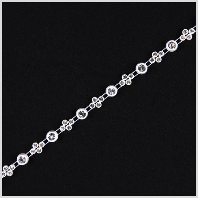 White/Crystal Plastic &amp; Glass