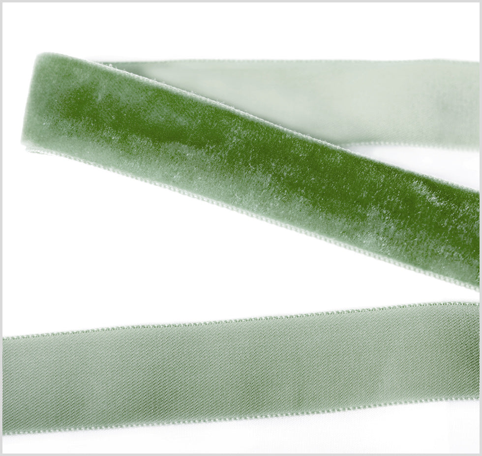 Light Green Single Face Velvet Ribbon - 7/8