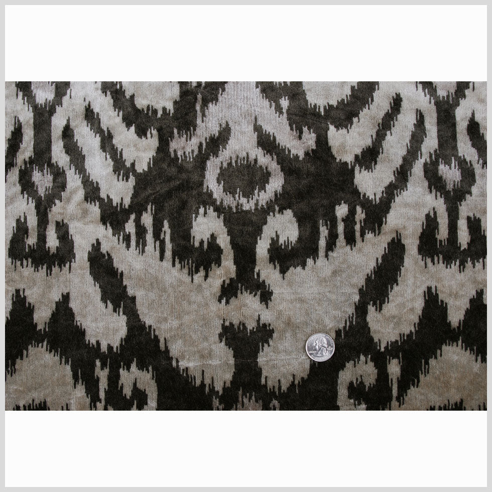 Gray Ikat Velvet Full