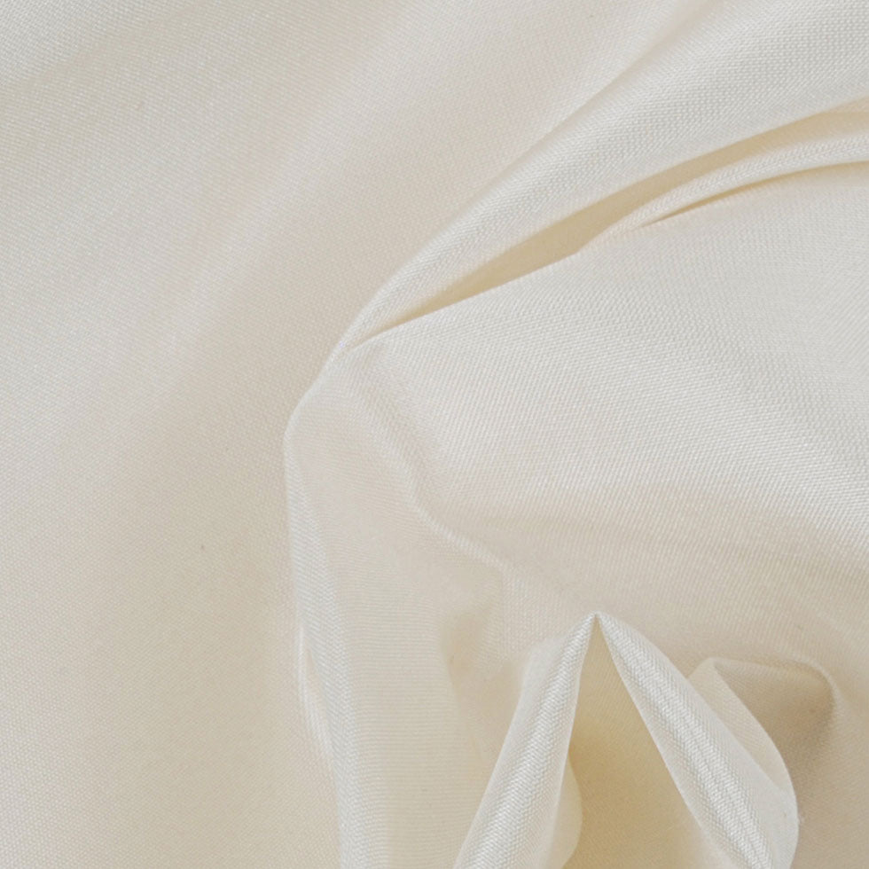 Ivory Polyester and Silk Lightweight Taffeta - Detail