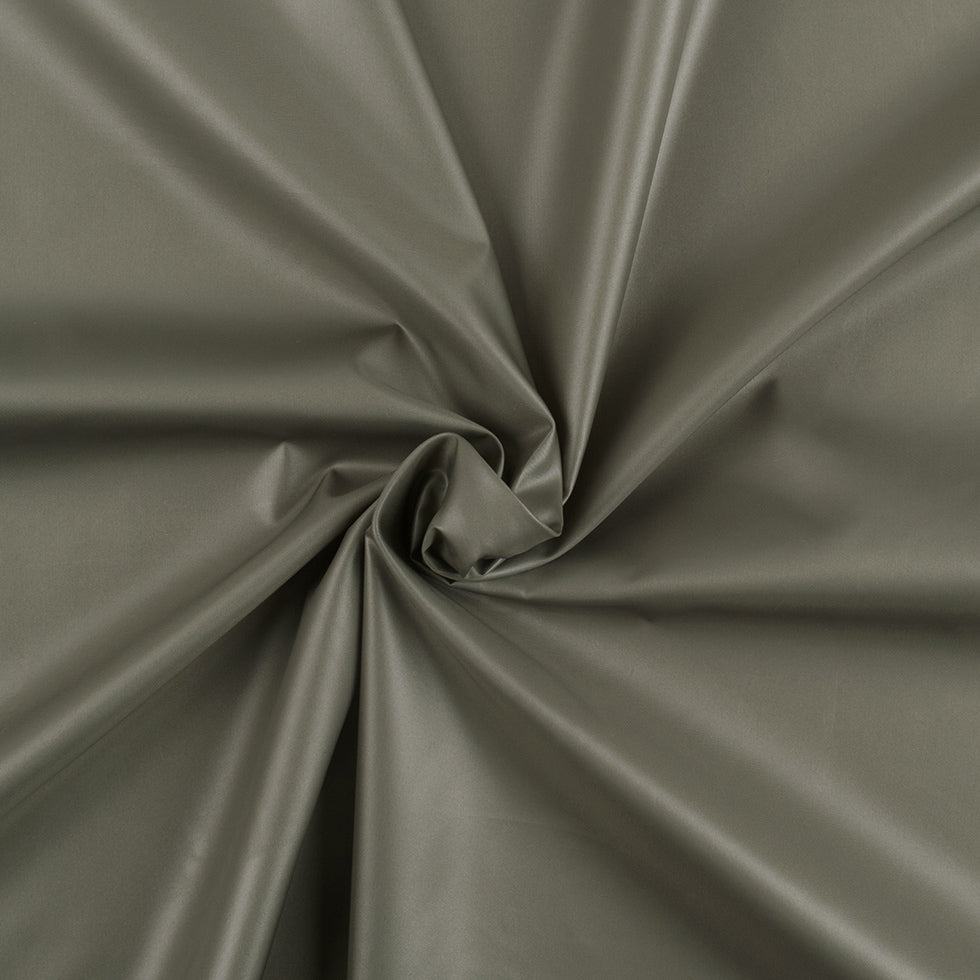 Rag & Bone Polyester Plastic-Like Lining