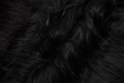 Black Long Haired Goat Fur - Detail