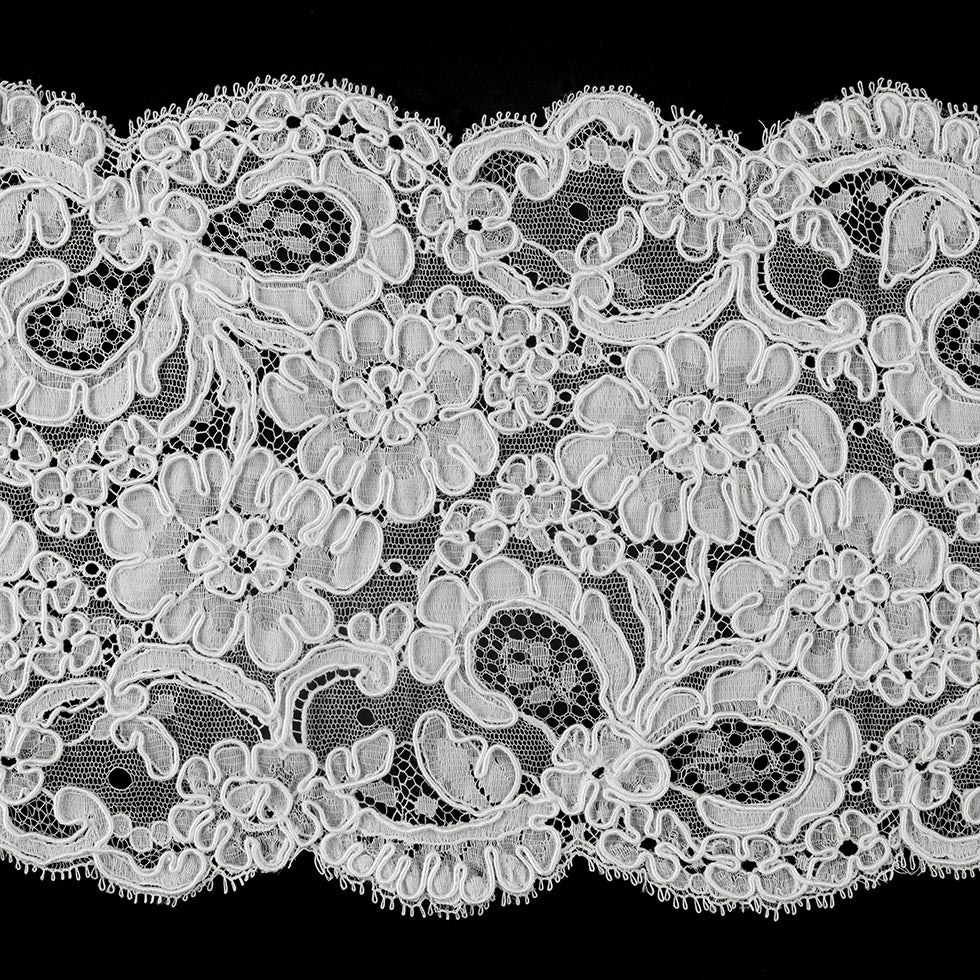 Corded Lace Trim w/ Scalloped Edges - White Floral - 6''