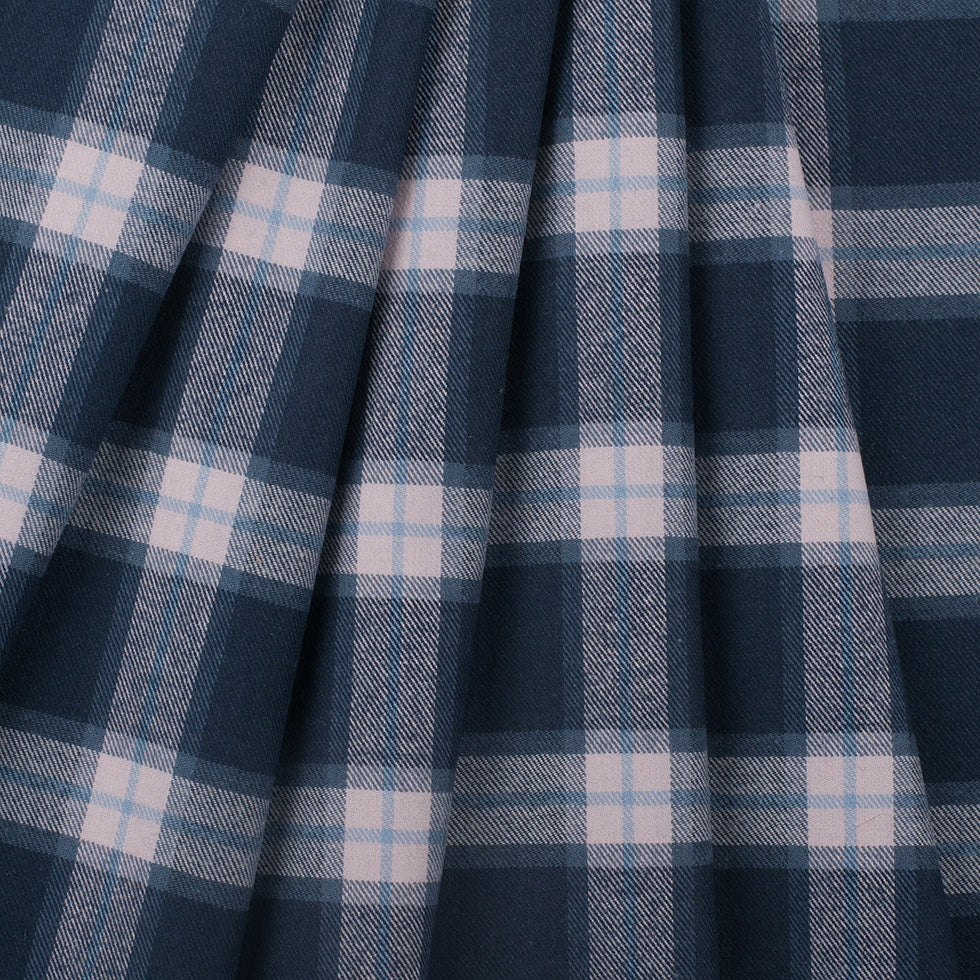 Italian Blue/Rosa Plaid Flannelled Wool Blended Twill Folded