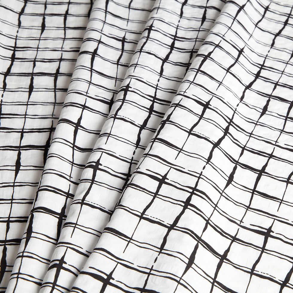 White/Black Abstract Grid Rayon-Cotton Poplin - Detail