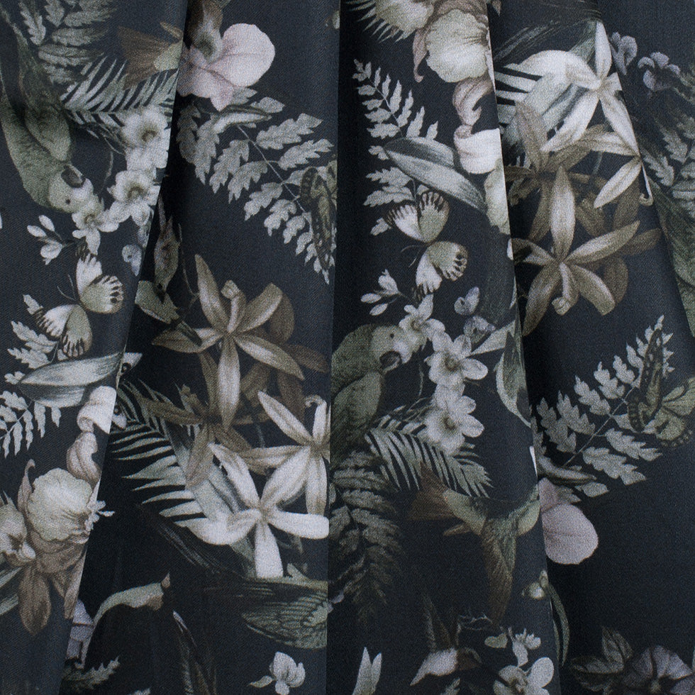 Monochrome Tropical Digitally Printed Mercerized Cotton Woven Detail