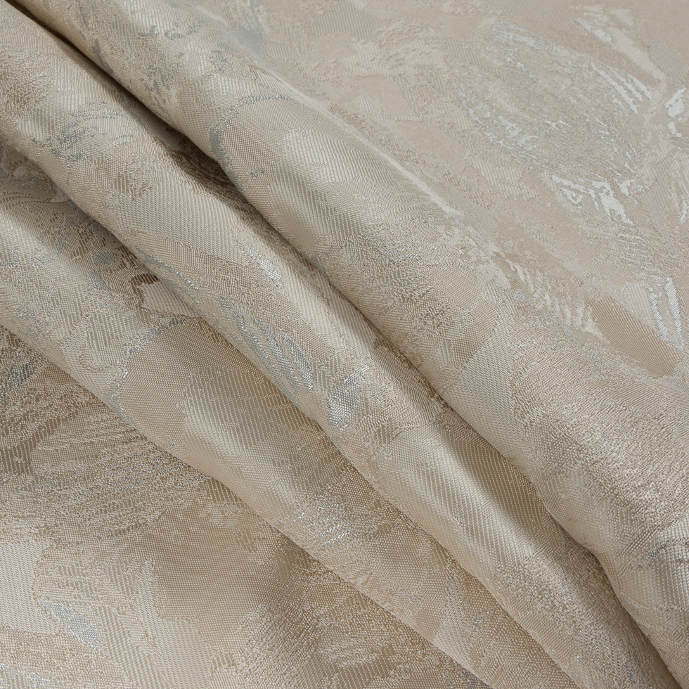 Metallic Silver/Cream Abstract Jacquard/Brocade Detail