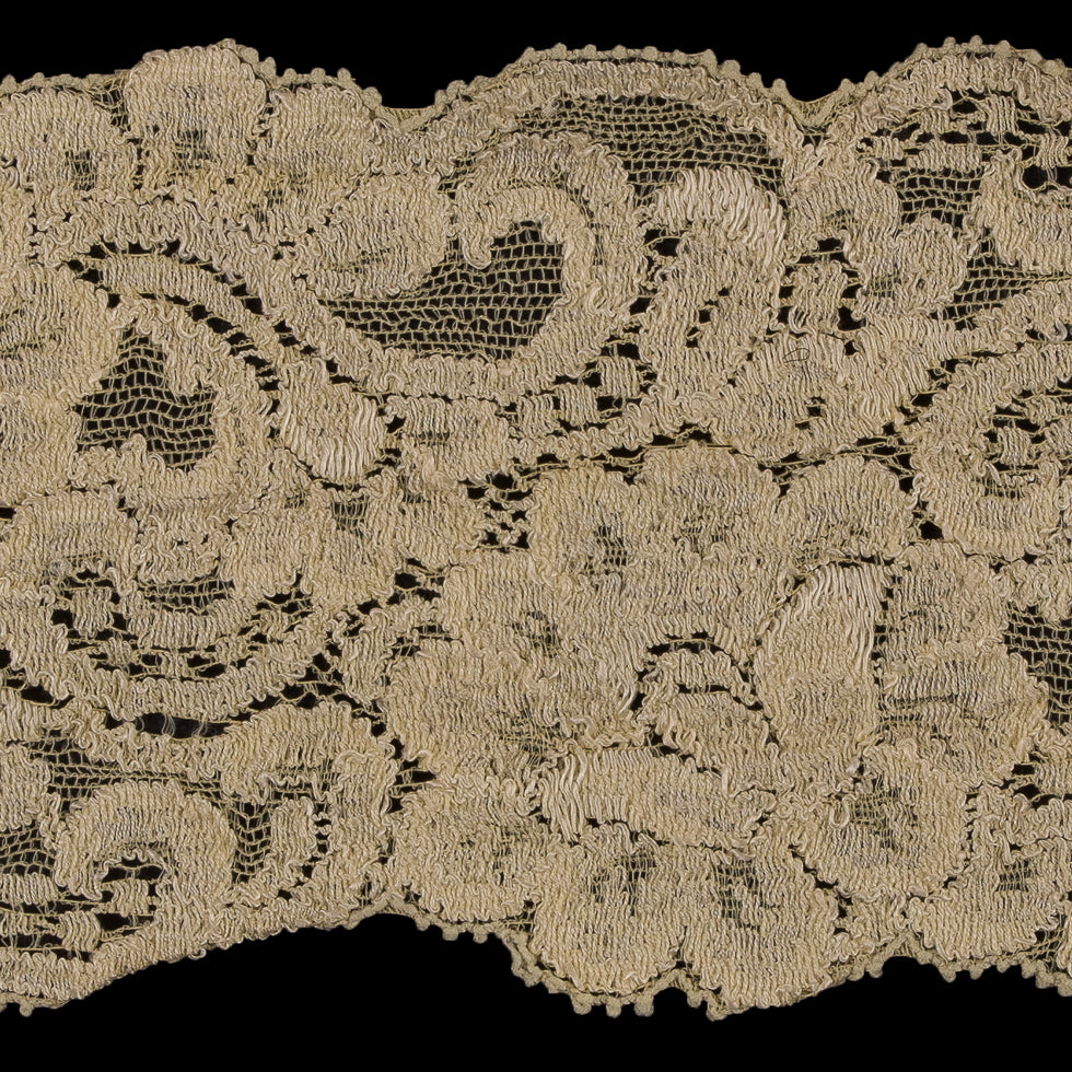 Pale Yellow Stretch Lace Trim - 3" Detail