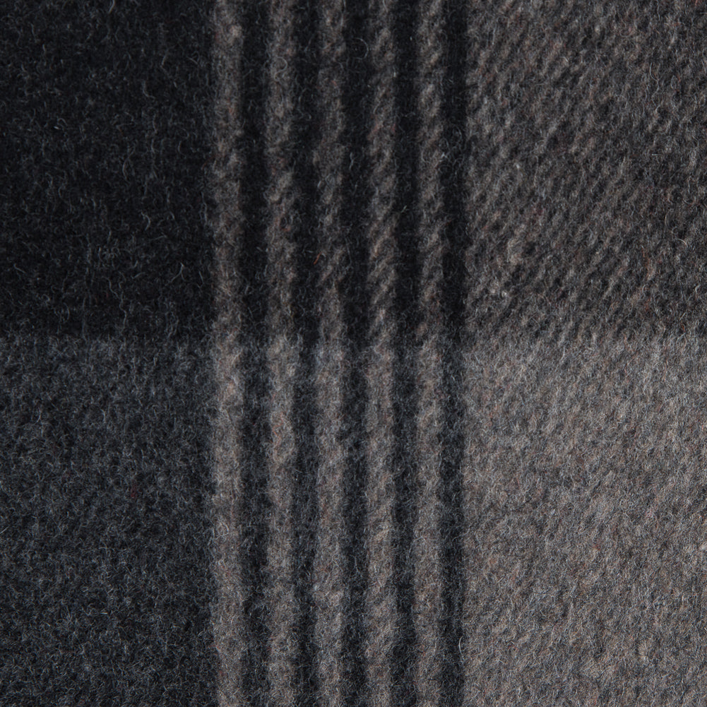 Italian Gray Plaid Brushed Wool Twill Detail