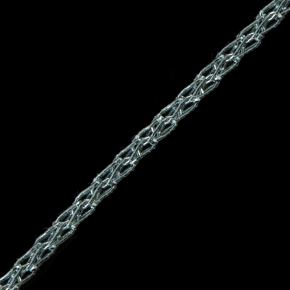 Metallic Glacier Blue Crochet Chain - 0.125 - Detail