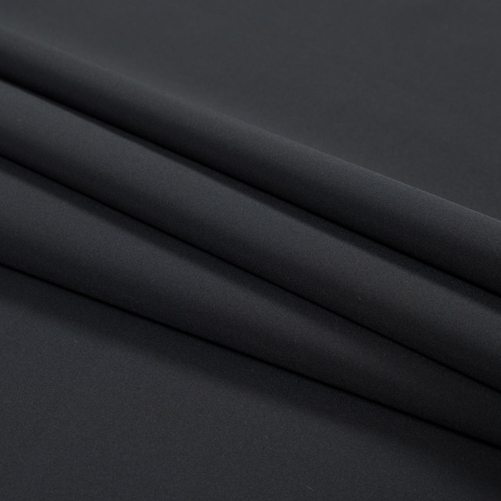 Performance Soft Shell Woven with a Fleece Back - Black Detail