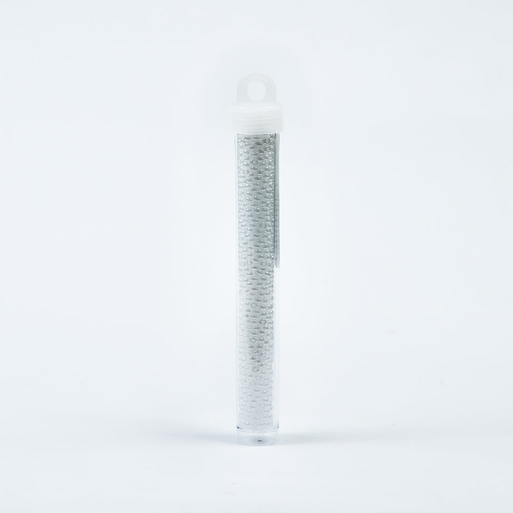 Pearl White Czech Seed Beads - Size 8 Detail