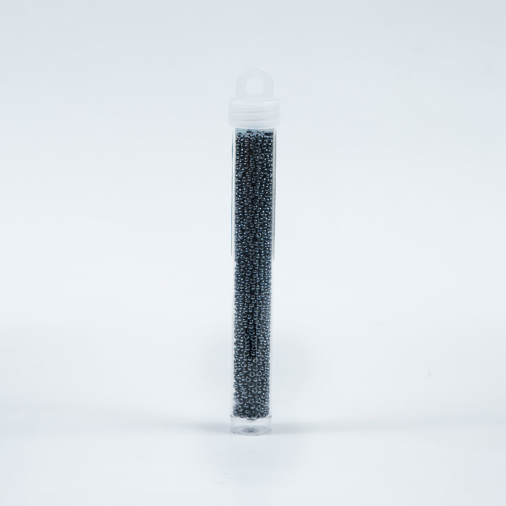 Metallic Gunmental Czech Seed Beads - Size 10 - Detail