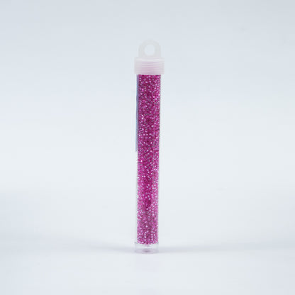 Fuchsia Clear Czech Seed Beads - Size 10 - Detail