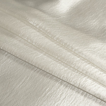 Luminous White Wrinkled Polyester Detail