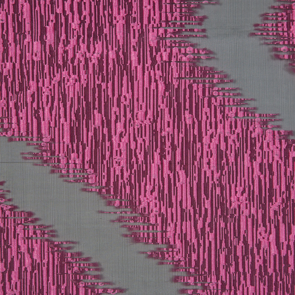 Organza Burnout Jacquard - Pink Chevron Full