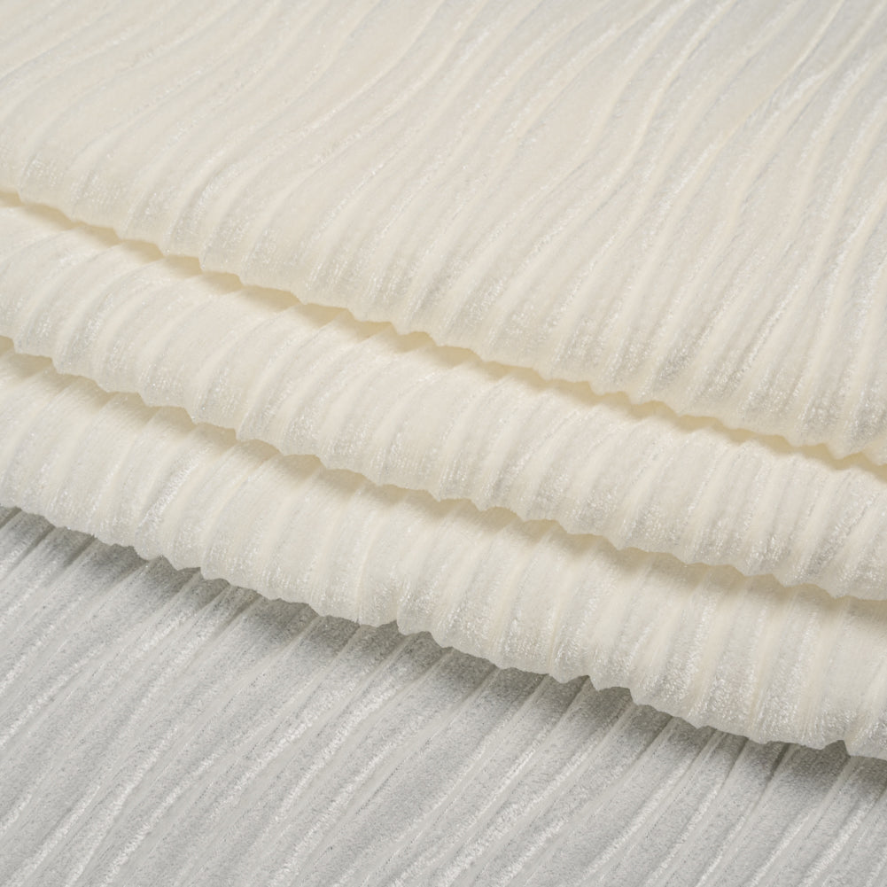 Wavy Crinkled Velour - Vanilla Ice - Yvonne Collection Folded