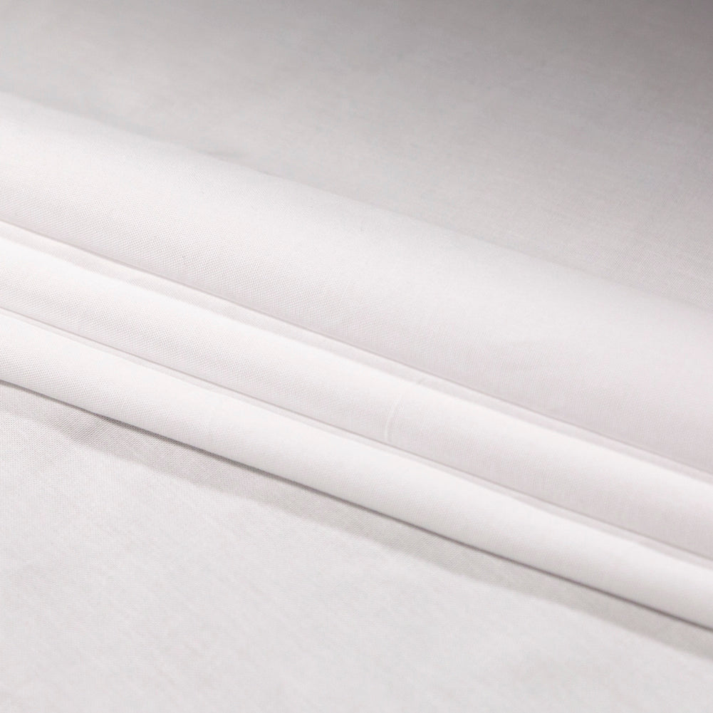 Calendered Organic Cotton Oxford - White - Chesterton Collection Detail