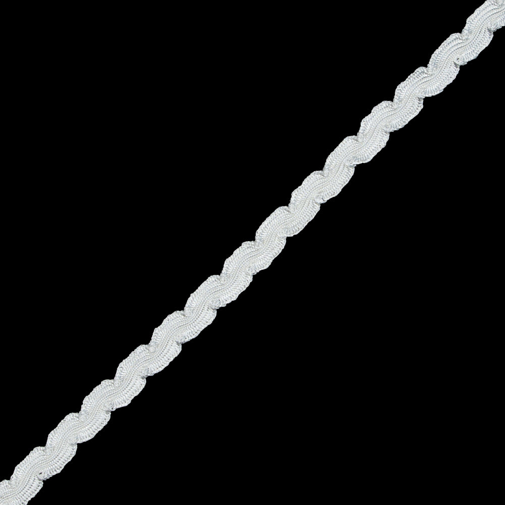 Bright White and Winter White Feather Edge Flat Braid - 0.375" Detail