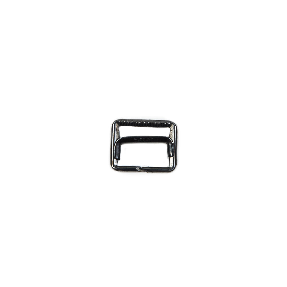 Gunmetal Metal Buckle - 0.75" x 1" Detail