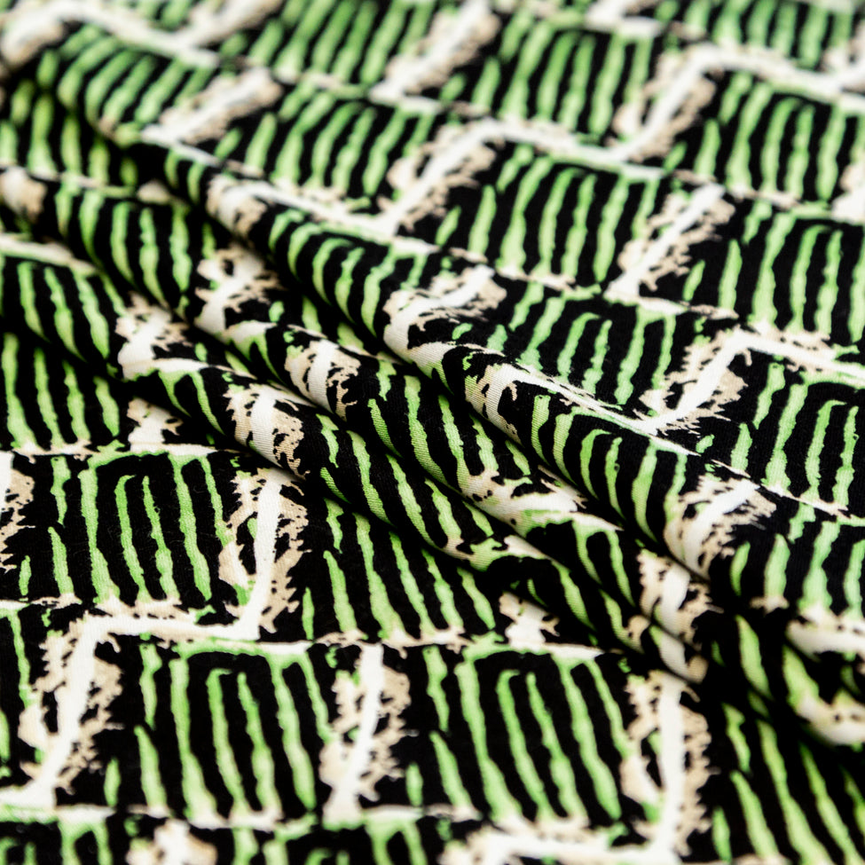 Green Tiger Striped Diamond Printed Stretch Cotton Twill Detail
