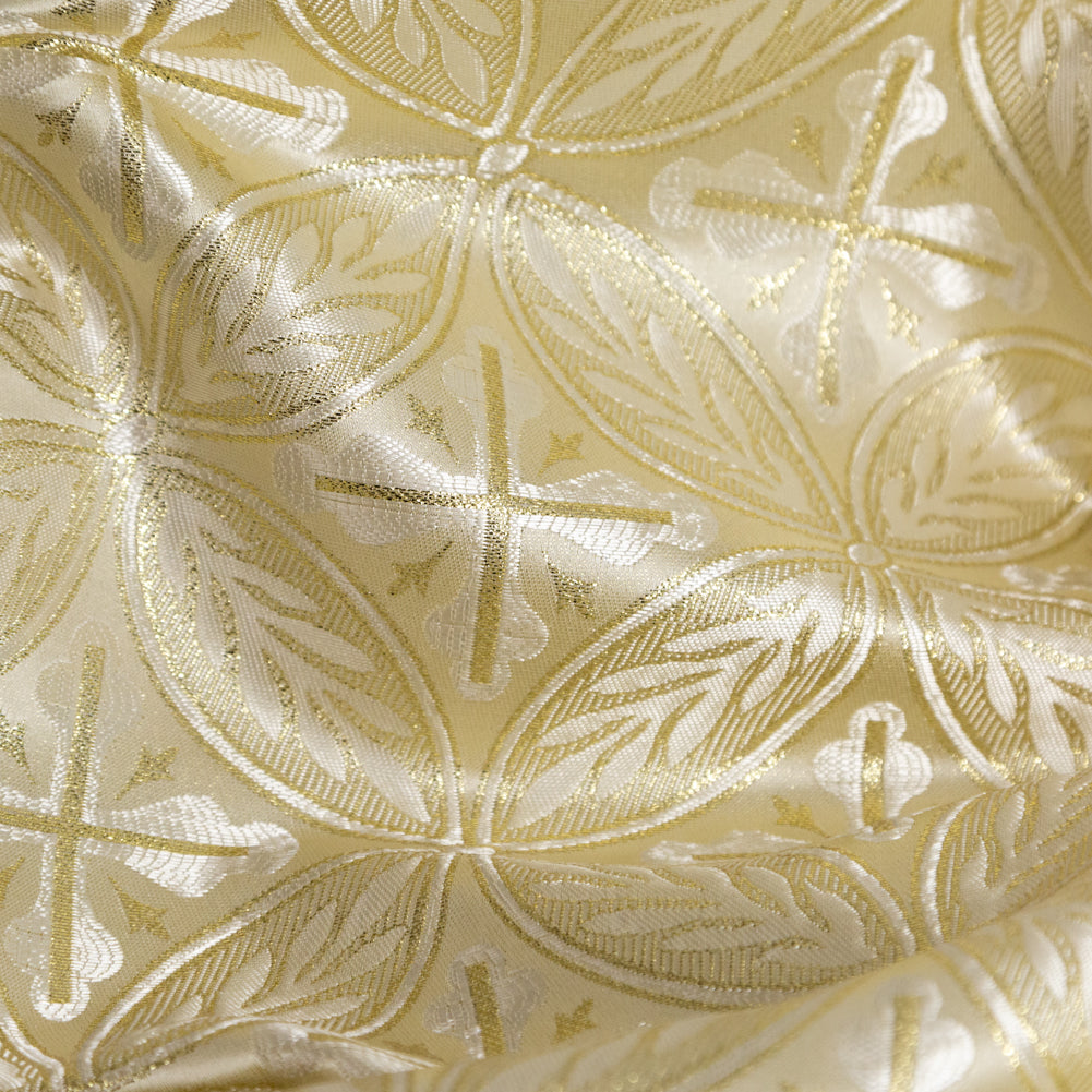 White and Metallic Gold Medallion Jacquard Full