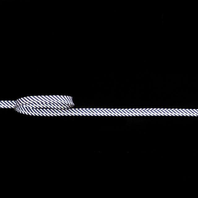 Italian White and Navy Striped Bias Piping Cord with Lip - 0.375"