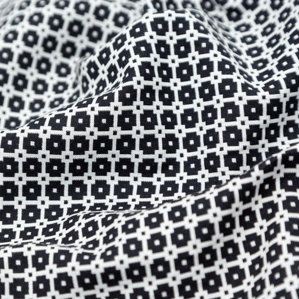 Italian Black and White Geometric Stretch Cotton Jacquard Detail
