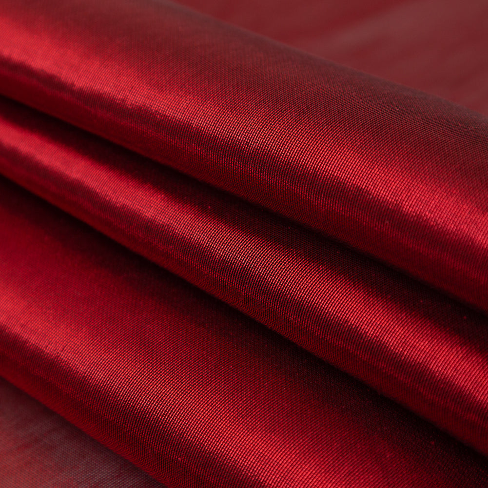 Metallic Scrim Lame - Burgundy Detail
