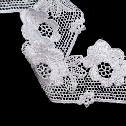 European White Floral Venise Lace Trim - 2.25" Detail