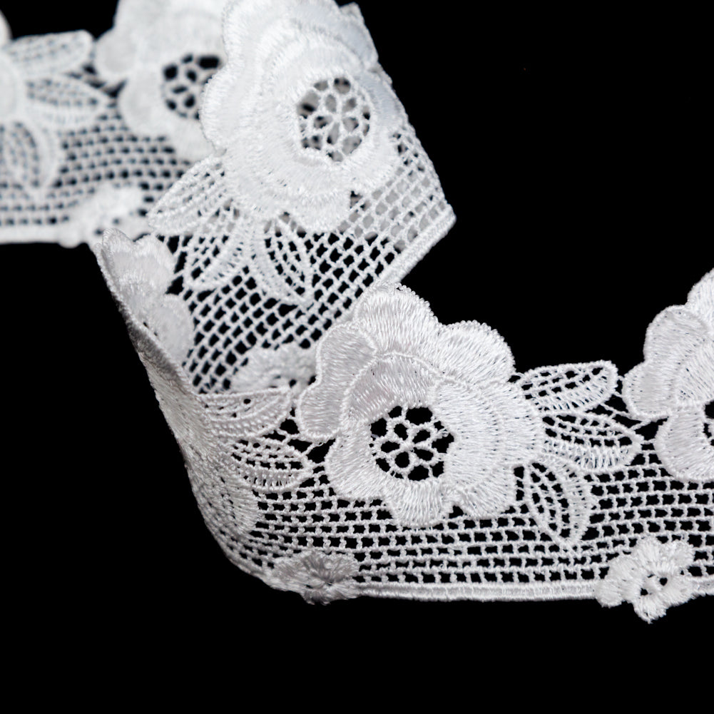 European Off-White Floral Venise Lace Trim - 2.25" Detail
