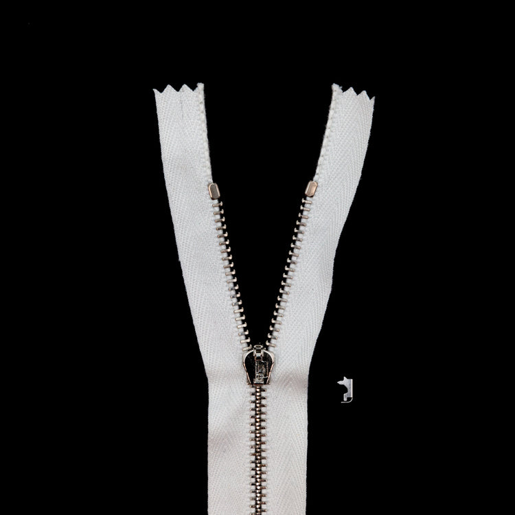 template--26688905969737__main-Mood Exclusive Italian White and Silver T3 Closed End Metal Zipper - 9"