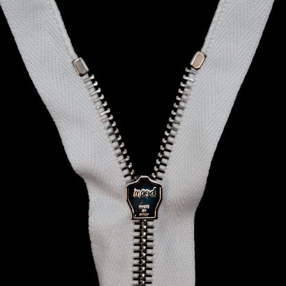 Mood Exclusive Italian Off-White and Silver T5 Open End Metal Zipper - 27.5" Detail