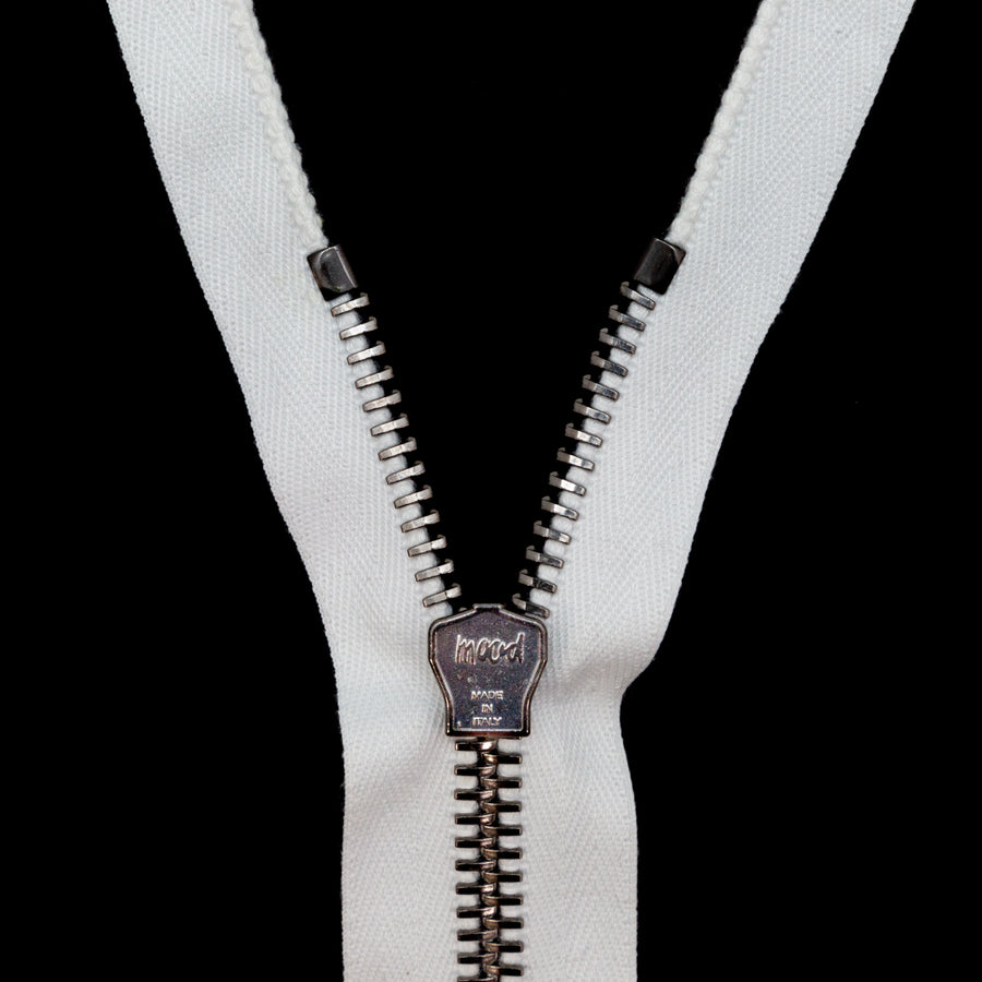 Mood Exclusive Italian White and Gunmetal T8 Open End Metal Zipper - 27.5" Detail