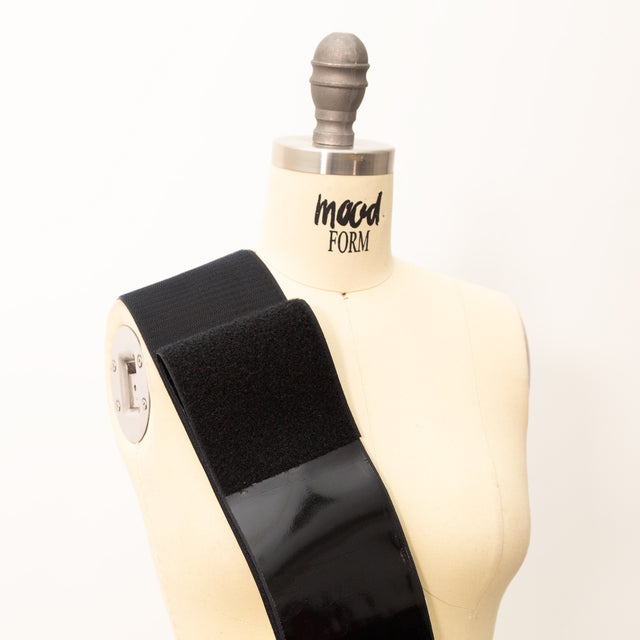 Black Sticky Back VELCRO&reg; Brand Fastener - 4"