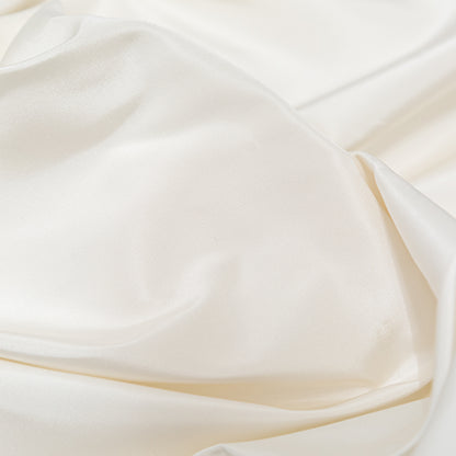Vera Wang Jet Stream Silk Faille Detail