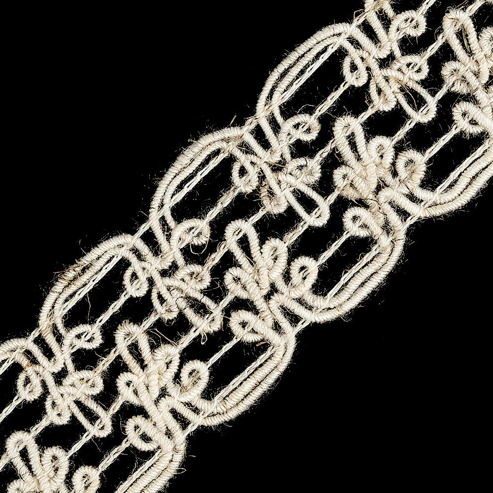 Natural Rhythmic Swirls Crochet Lace Trimming - 1.25" Detail