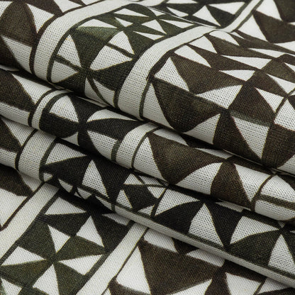 Lightweight Viscose-Linen Woven Print - Black and White Triangle Paths - Mood Exclusive Large Inverted Opposites Detail