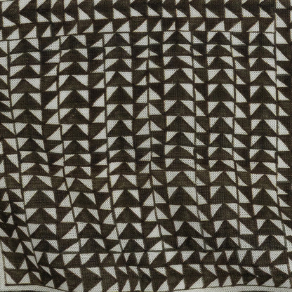 Lightweight Viscose-Linen Woven Print - Black and White Triangle Paths - Mood Exclusive Small Inverted Opposites Full