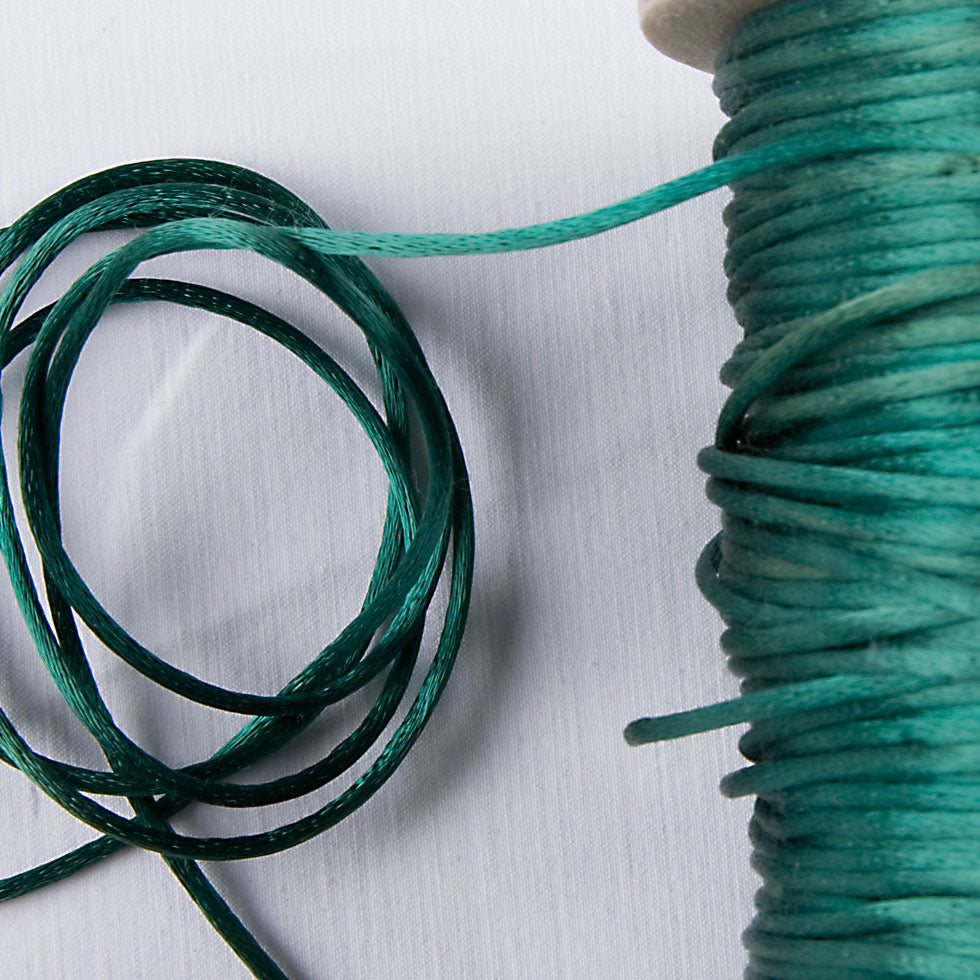 1mm Dark Green Rattail Cord Detail
