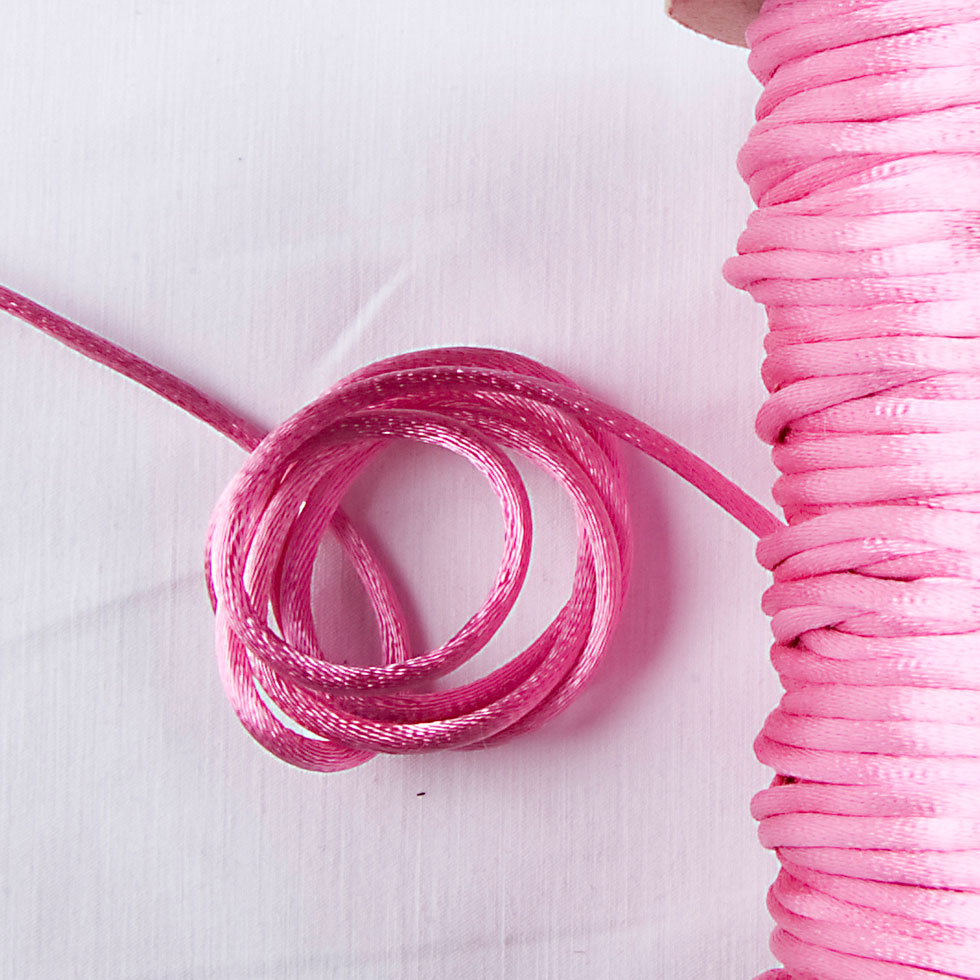 2mm Shocking Pink Rattail Cord Detail